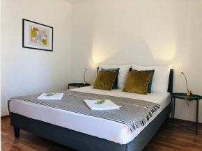 PAMA LUKO Apartment 100m from Beach, Tennis court & Gym, FREE Parking